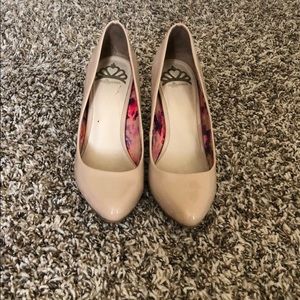 Nude heels
